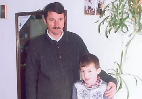 «Vreau să-mi ajut copilul să uite de suferinţă»