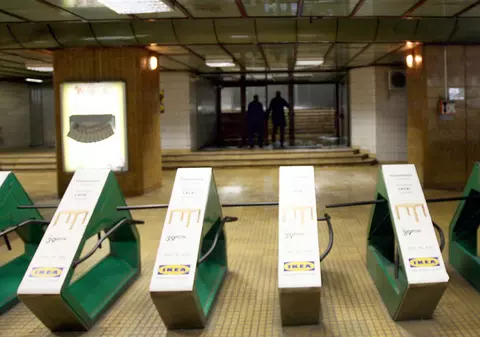 Se scumpeşte transportul cu metroul