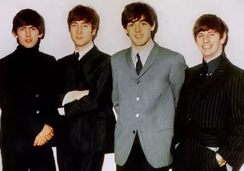 Paul McCartney şi Ringo Starr s-au reunit pe scenă la New York