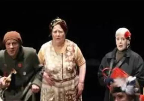 ”Joi.megaJoy”, pe scena teatrului Odeon