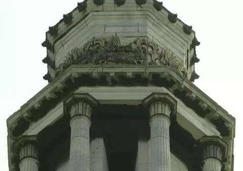 Bisericile britanice oferă consultaţii financiare