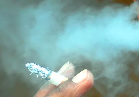 Văduva unui fumător, despăgubită cu 155.000.000 $