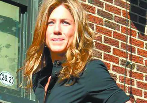 Jennifer Aniston va avea o fetiţă