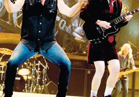 Organizatorii "ţepei" AC/DC se disculpă: "Au fost presiuni puternice"