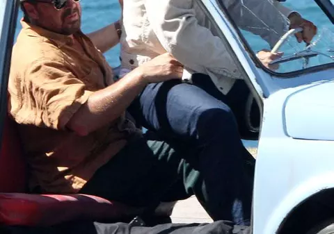 Johnny Depp n-are loc în maşină
