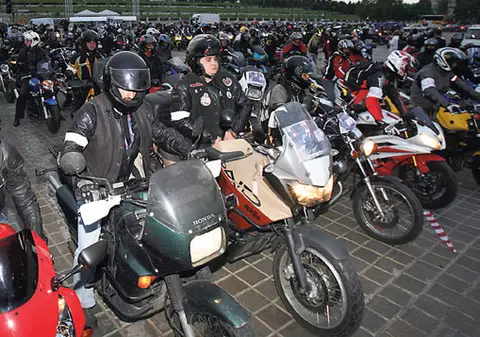 Vreţi să vă daţi cu motorul?