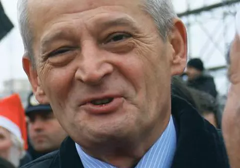 Oprescule, ţi-ai tras gagică?