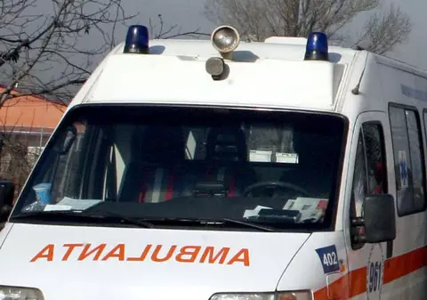 A aruncat cu securea după nepotul său