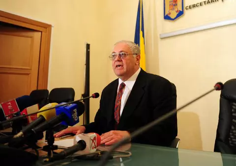 Prima demisie după erorile de la tezele unice 