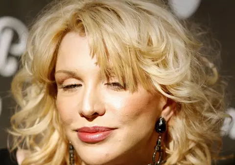 Courtney Love, dată în judecată pentru că nu şi-a plătit facturile
