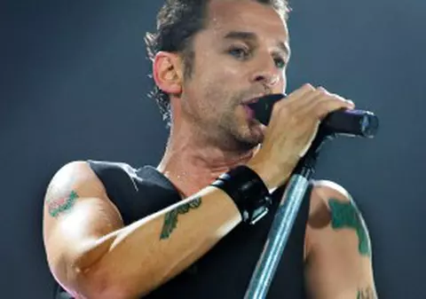 Depeche Mode reia ”Tour of the Universe”