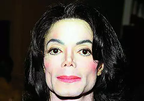 Michael Jackson susţine că nu are cancer