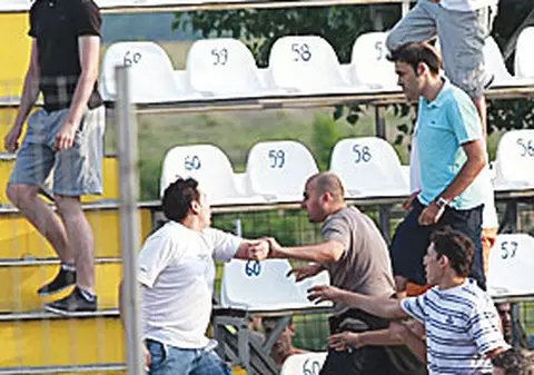 I-au bătut cu Varga!