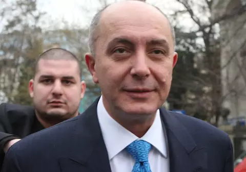 Puiu Popoviciu, liber să plece din ţară