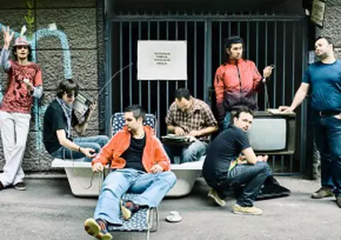 El Negro aduce reggae pe stradă