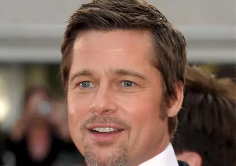 Familia lui Brad Pitt a donat un milion de dolari 