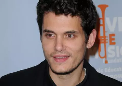 John Mayer scrie pe blog de pe... toaletă