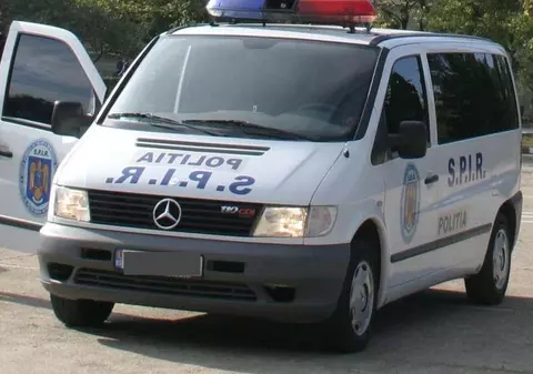 Fiul unui poliţist a împuşcat în cap o tânără