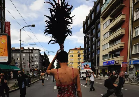 300 de participanţi cu gărzi personale la a doua paradă gay din Bulgaria