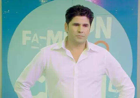 «Îi place să tragă pe nas cocaină»