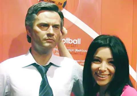 Corina l-a urecheat pe Mourinho