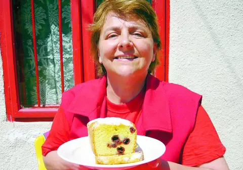 Reţeta săptămânii- Chec delicios cu vişine