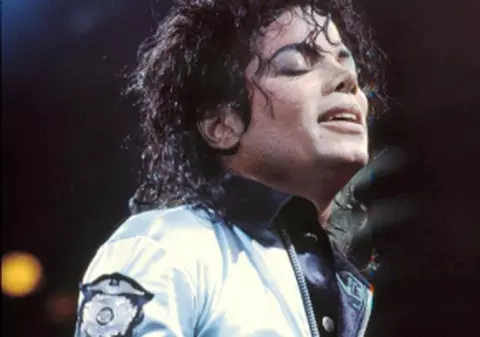 Michael Jackson ar fi putut reveni în România