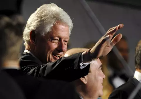 Bill Clinton, membru de onoare al frăţiei negrilor
