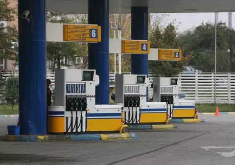Scad preţurile carburanţilor!