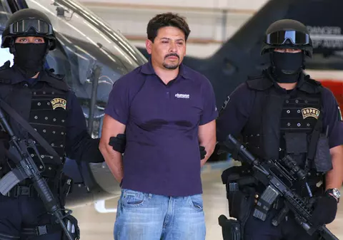 Ofensivă fără precedent a unui cartel de droguri asupra poliţiei mexicane