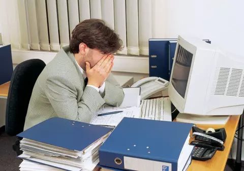 Întoarcere în comunism - săptămâna de lucru de 48 de ore