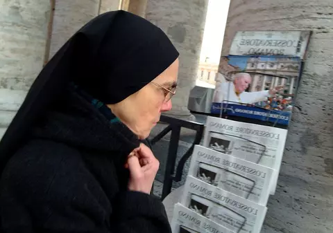 Călugăriţă amendată pentru că se grăbea să-l vadă pe Papa