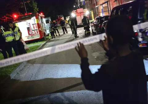 6 persoane, dintre care 5 copii, au murit într-un incendiu în Suedia