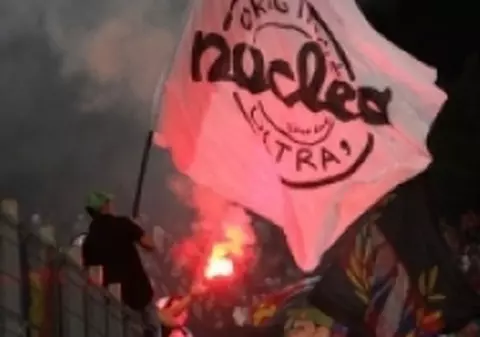 Scoţienii de la Motherwell ne consideră un neam de hoţi