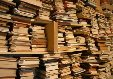 La 91 de ani citeşte 12 cărţi pe săptămână
