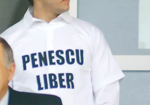 Andrei Penescu: "Tata e cu moralul la pământ"