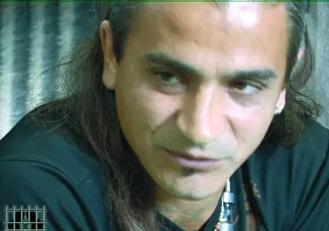 Şi-a aruncat prietenul la şobolani