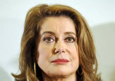 Catherine Deneuve, fluierată în Italia
