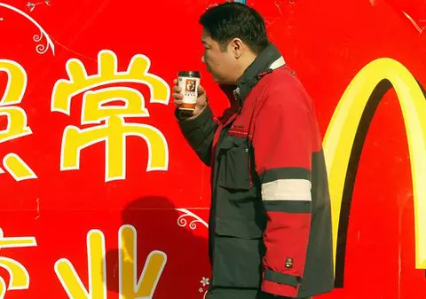 Vânzările McDonald's au crescut în iulie, cu 4,3%