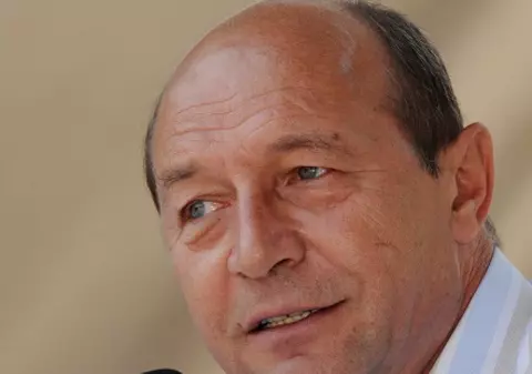 Băsescu vrea să încheie disputa sporurilor acordate magistraţilor