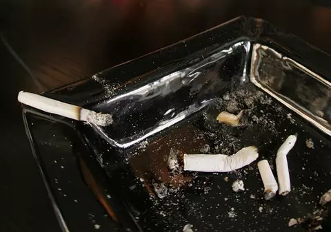 S-a terminat cu fumatul în Spania