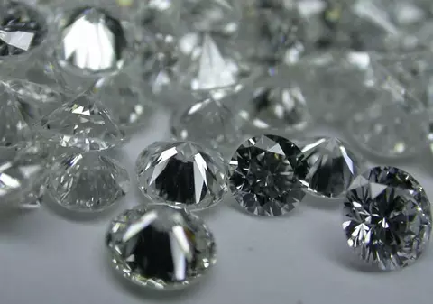 Cel puțin 17 persoane sunt date dispărute, după ce o mină de diamante a fost inundată