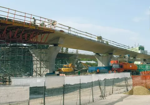 Oprescu vrea gata pasajul de la Basarab la vară