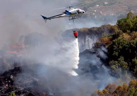 Parcul natural al muntelui Etna, în flăcări