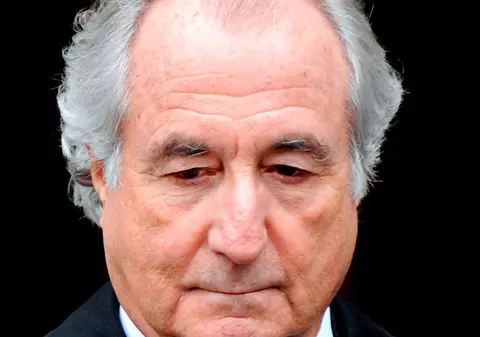 Bernard Madoff e pe moarte
