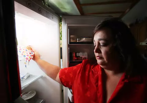 Dacă ai datorii mari, rişti să devii obez