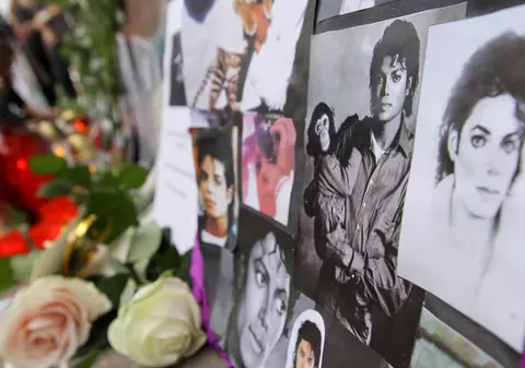 Aretha Franklin va cânta la înmormântarea lui Michael Jackson