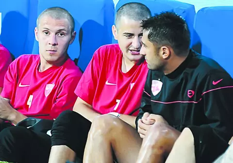 Se schimbă liniile!