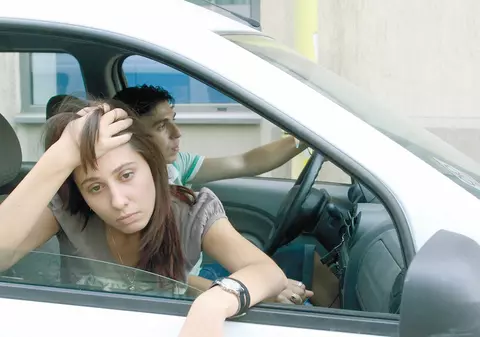 Aveţi rău de călătorie?