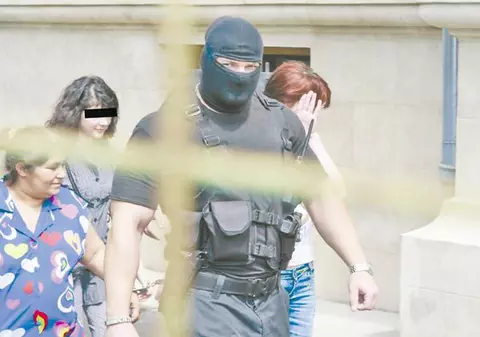 Eleva nu scapă din arest